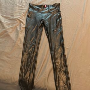 Spanx faux leather women's size medium leggings